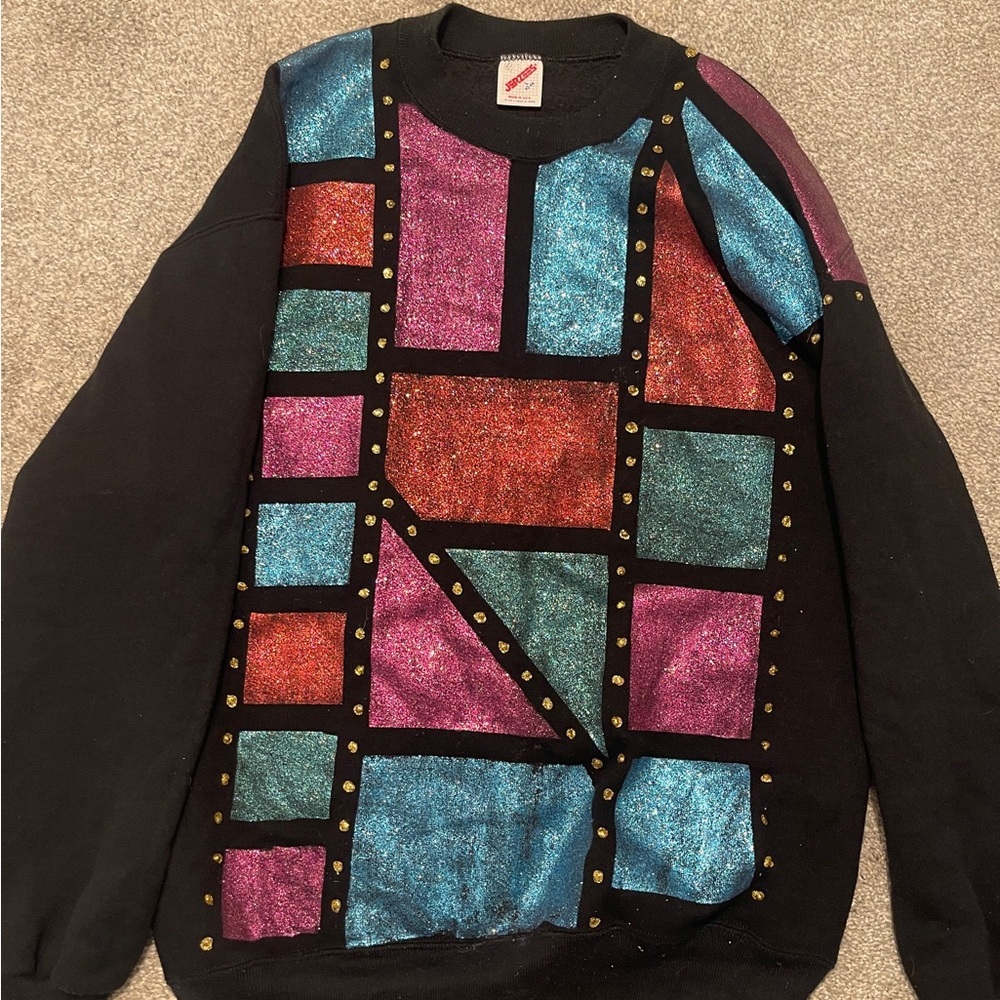 Jerzees Blue and Red Crewneck Sweater with Geometric Design